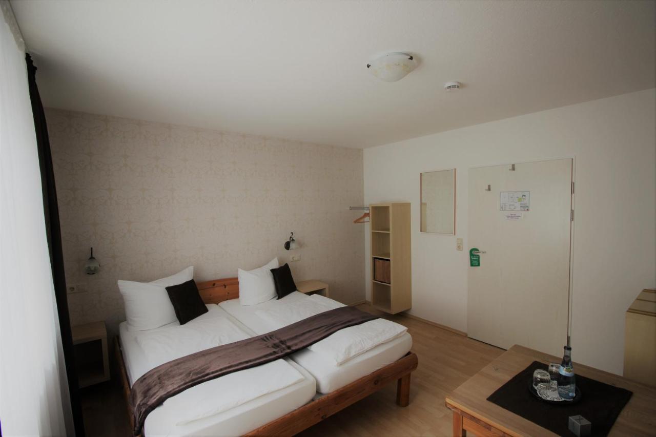 Hotel Wirtshaus Krone Friedrichshafen Esterno foto