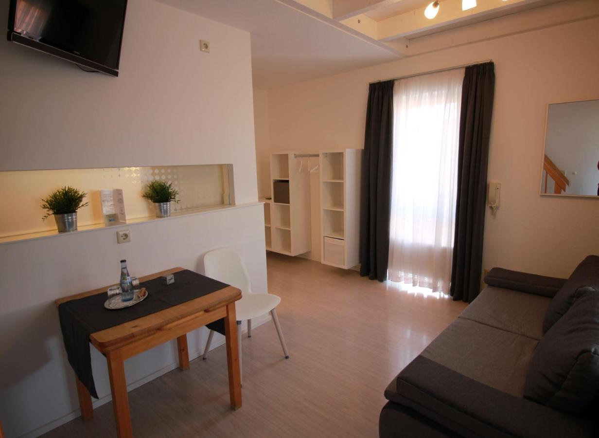Hotel Wirtshaus Krone Friedrichshafen Esterno foto