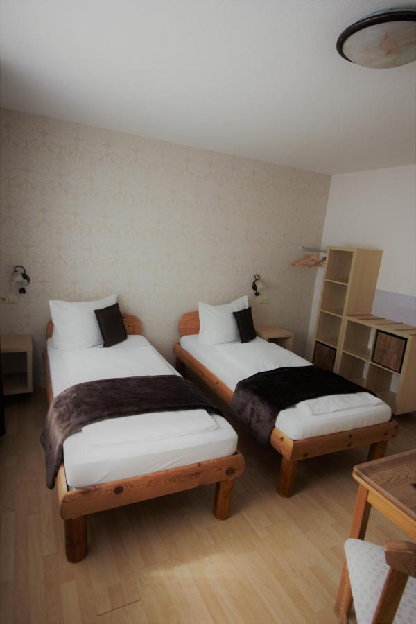 Hotel Wirtshaus Krone Friedrichshafen Esterno foto